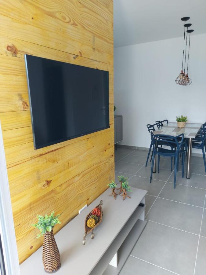 Apartamento Completo Em Ubatuba - Tenorio - Piscina E Churrasqueira Gourmet Exterior foto